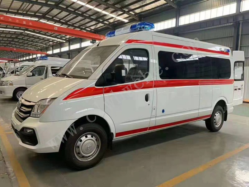 上汽大通V80長軸監(jiān)護型救護車